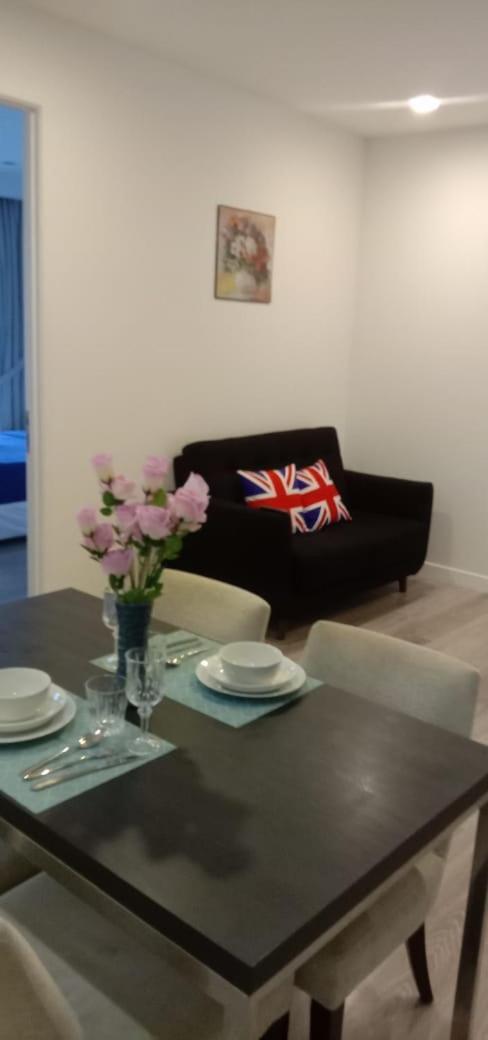 Acs-suites@one Ceylon Apartment